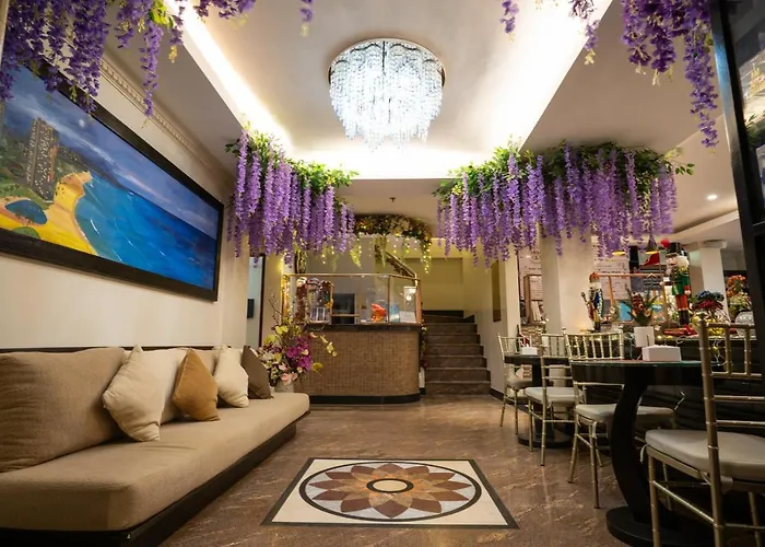 West Loch Park Hotel Vigan