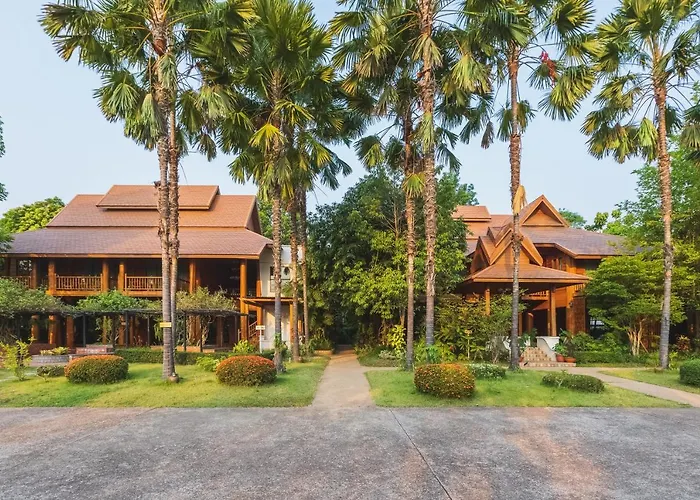 Vanasin Residence