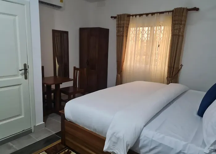 Downtown Virgins Hotel