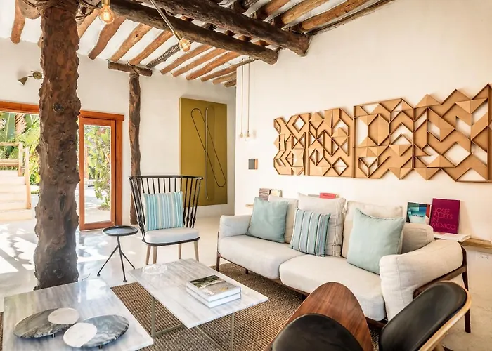 Ser Casasandra Boutique Hotel