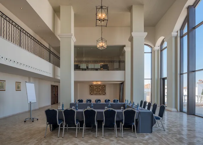 Doubletree By Hilton La Torre Golf Resort