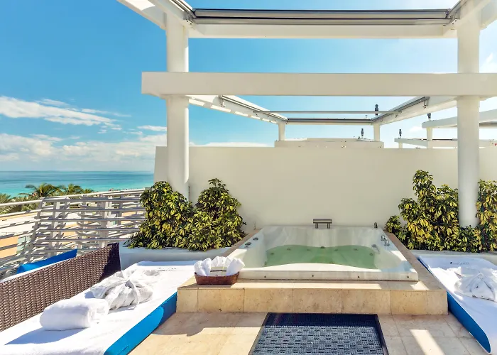 Z Ocean Hotel, Classico A Sonesta Collection (Adults Only)