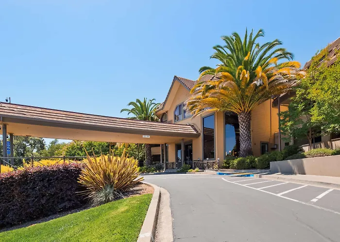 Best Western Plus Novato Oaks Inn