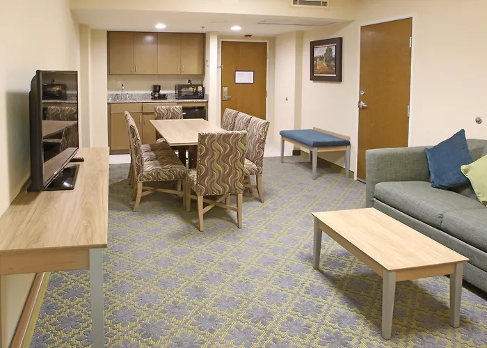 Holiday Inn Express & Suites Cuernavaca By Ihg