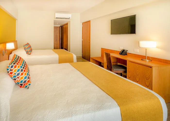 Coral Costa Caribe Beach Resort
