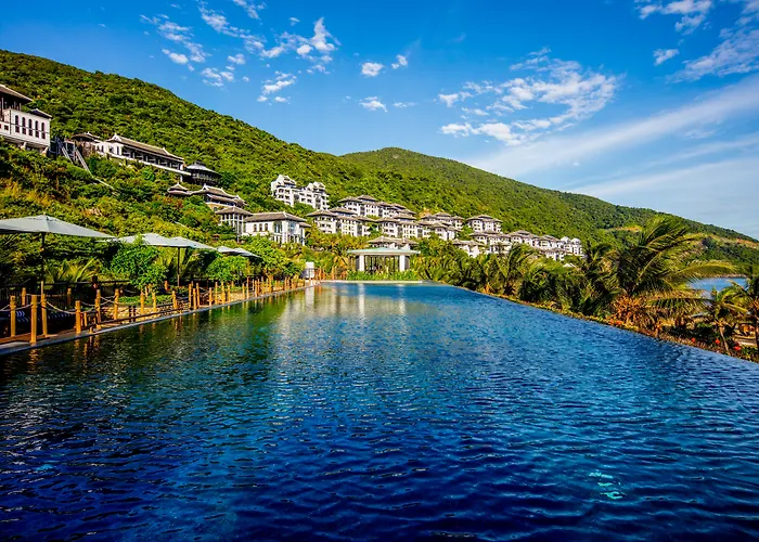 Intercontinental Danang Sun Peninsula Resort By Ihg