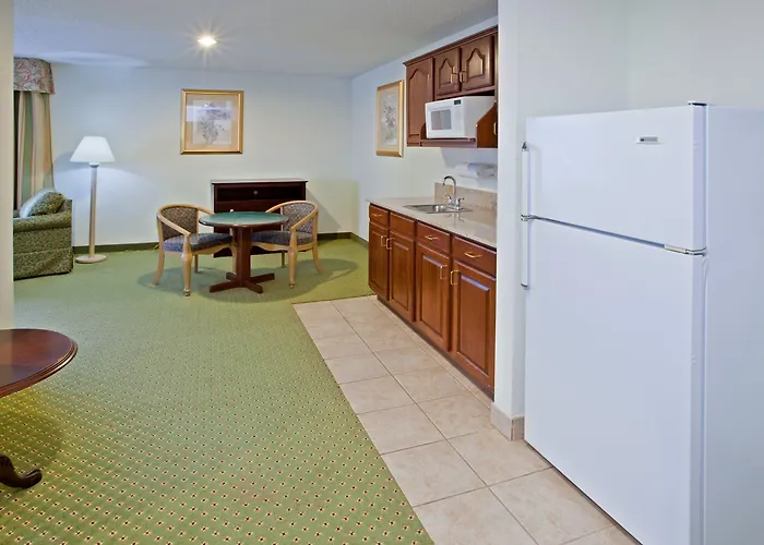 Holiday Inn Express Washington By Ihg