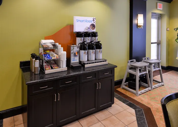 Holiday Inn Express & Suites Halifax Airport By Ihg
