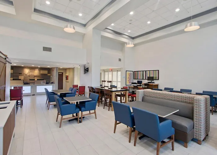 Holiday Inn Express Hotel & Suites Orlando - Apopka By Ihg