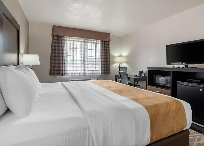 Quality Inn & Suites South Fork - Wolf Creek