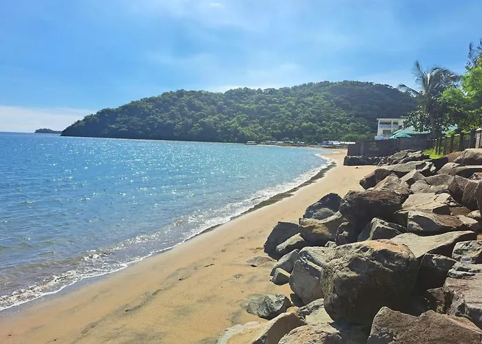 Mb Cove