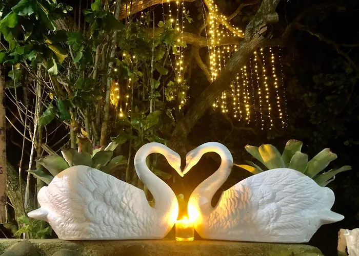 Melbas Whaleshark And Beach Resort