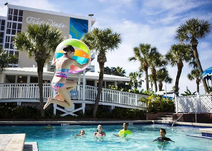 Island Grand At Tradewinds