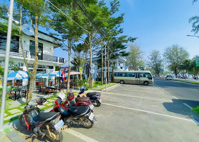 Sea Breeze Resort