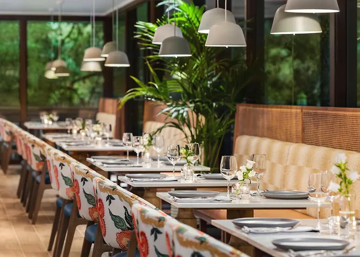 The Woodlands Resort, Curio Collection By Hilton