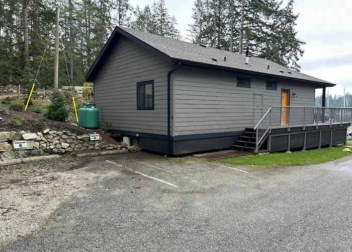 Pender Harbour Resort & Marina