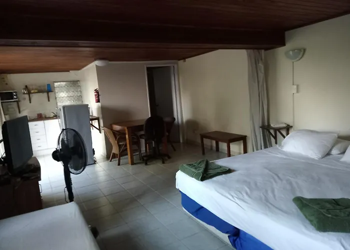 Seachange Lodge