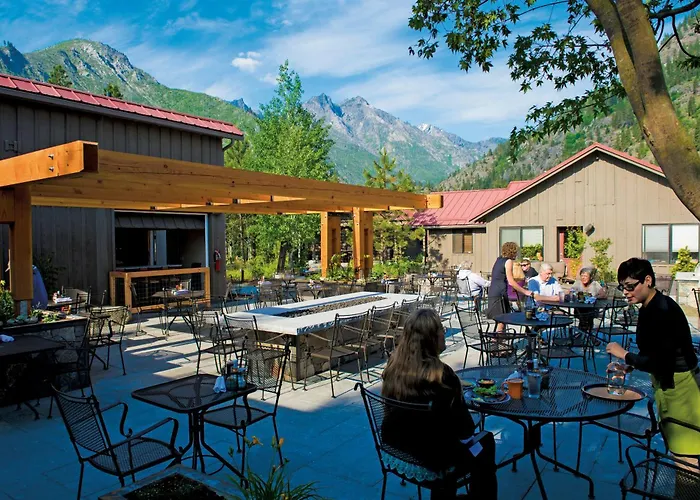Sleeping Lady Mountain Resort & Spa