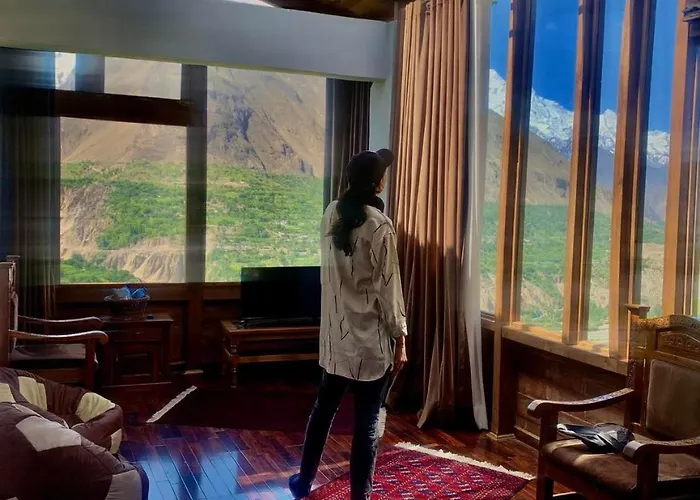 Old Hunza Inn