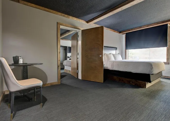 Hotel Lex And Conference Center, Trademark Collection