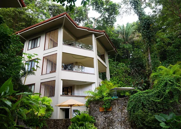 Arenas Del Mar Beachfront & Rainforest Resort Member Of The Cayuga Collection