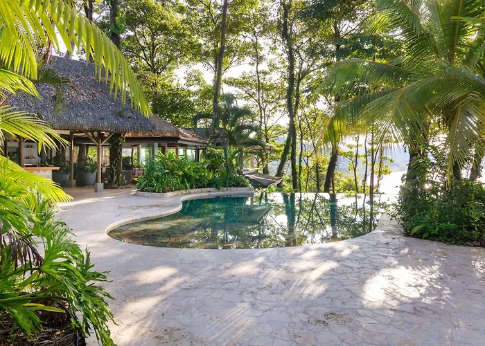 Arenas Del Mar Beachfront & Rainforest Resort Member Of The Cayuga Collection