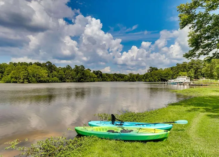 Bells Marina & Fishing Resort - Santee Lake Marion By I95 - Family Adventure, Pets On Request!
