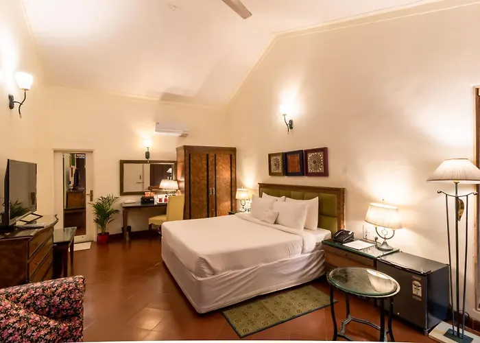 Residency Lake Resort & Spa
