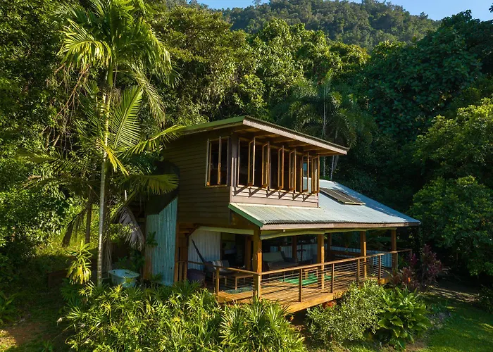 Noah Creek Eco Huts