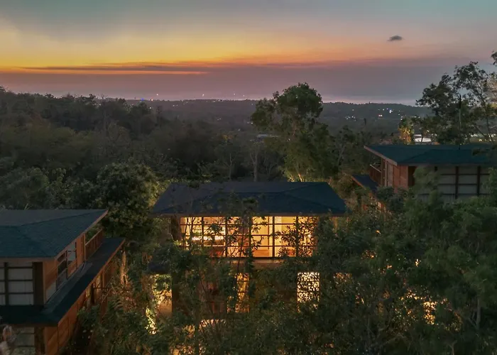 Gruen Uluwatu