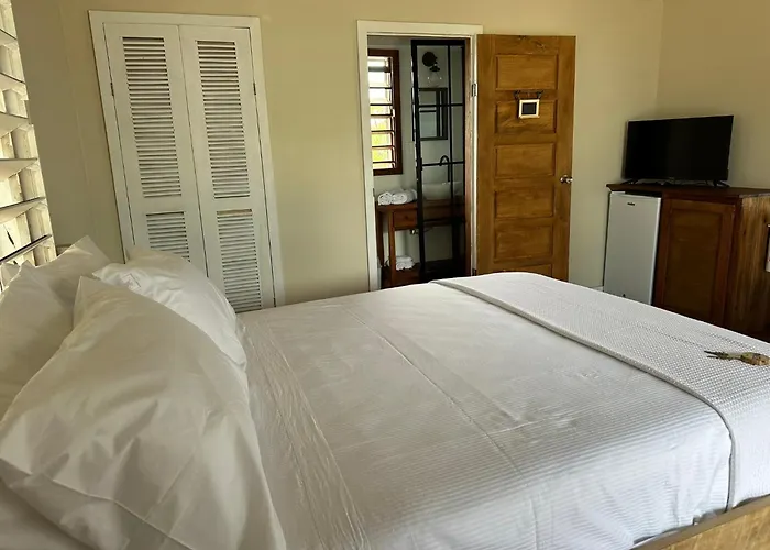 Family resorts in Ambergris Caye