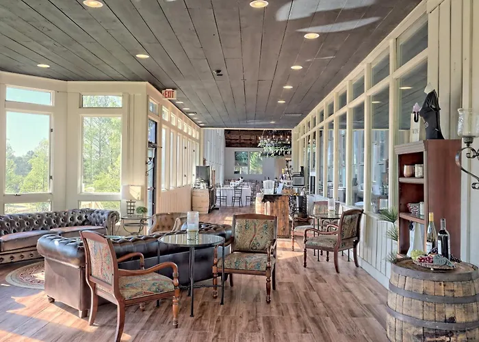Kingwood Resort & Golf Club