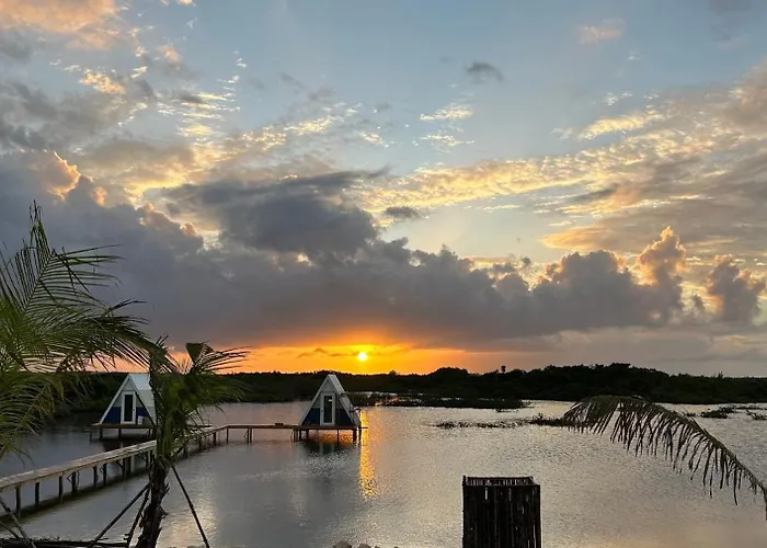 Villas Secreta Beachfront Resort