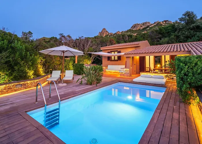 Costa Paradiso Resort