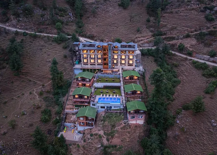 Justa Cliffend Resort & Spa, Mashobra