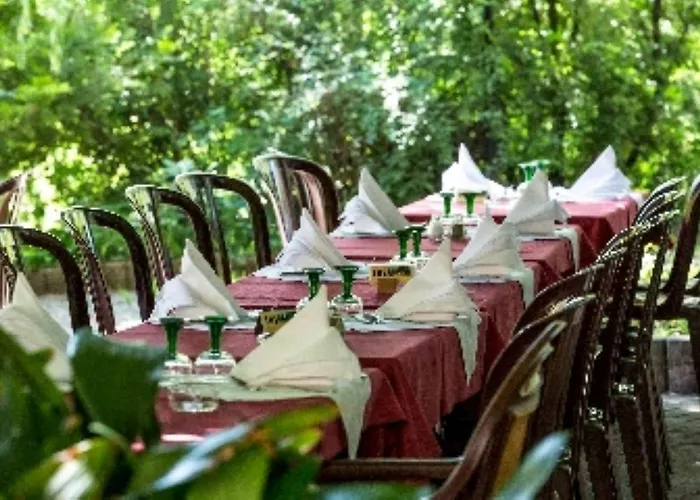 Hotel Restaurant Pavillon Carina