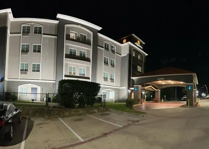 La Quinta By Wyndham Fort Worth - Lake Worth