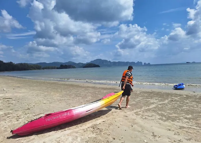 Pan Beachfront Resort Krabi