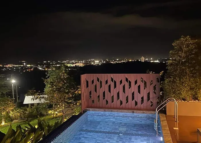 Sky Hill Villa Suratthani