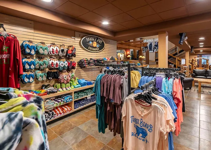 Three Bears Resort Waterpark Near Tomah Ascend Collection