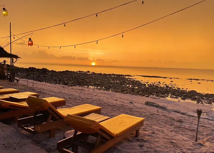 Nautilus Right On The Beach - Adult Only - Sha Extra Plus