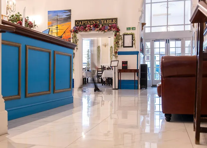 Keppels Head Hotel