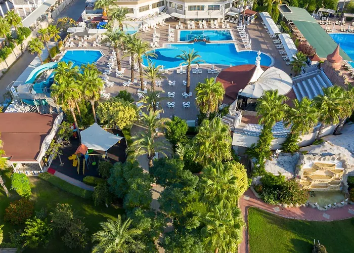 Aydinbey Famous Resort