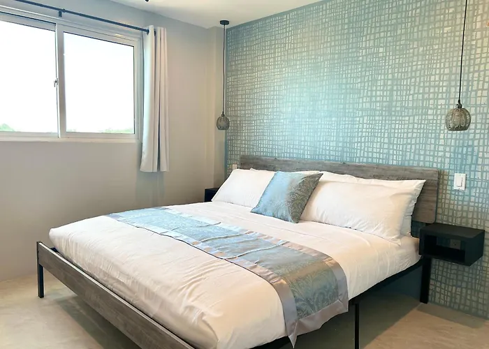 Villas Secreta Beachfront Resort