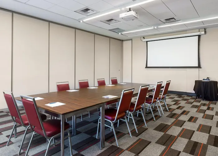 Four Points By Sheraton At Phoenix Mesa Gateway Airport