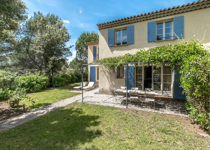 Les Appartements Et Maisons Du Domaine De Saint Endreol Golf & Spa Resort