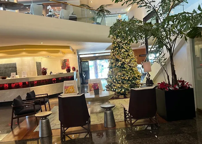 Aloha Gem Studio: Waikiki Retreat with High-Speed Wi-Fi