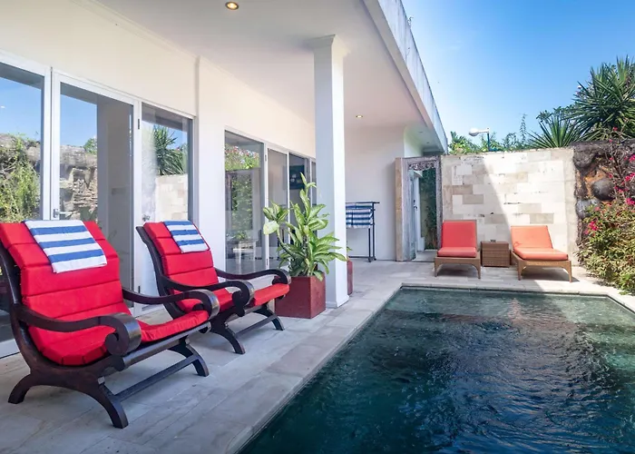 Aleesha Villas And Suites