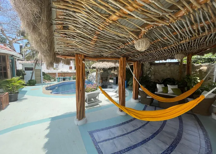 Hosteria Punta Blanca