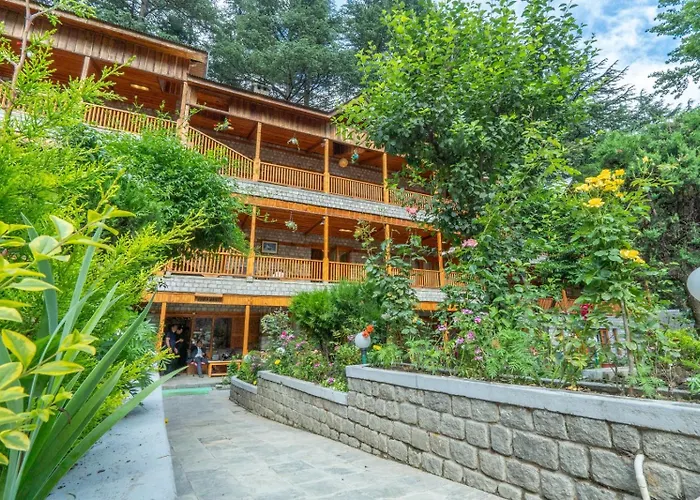 Hotel Negi'S Mayflower A Heritage Since 1965
